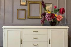 Old_white_cabinet